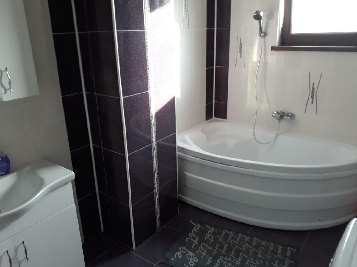 Apartament 3 Camere Κονστάντζα Εξωτερικό φωτογραφία